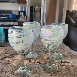 Hand Blown Iridescent Swirl Wine Glasse-Set of 4